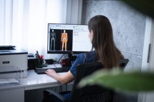 Vyhodnocení denzitometrického snímku pacienta